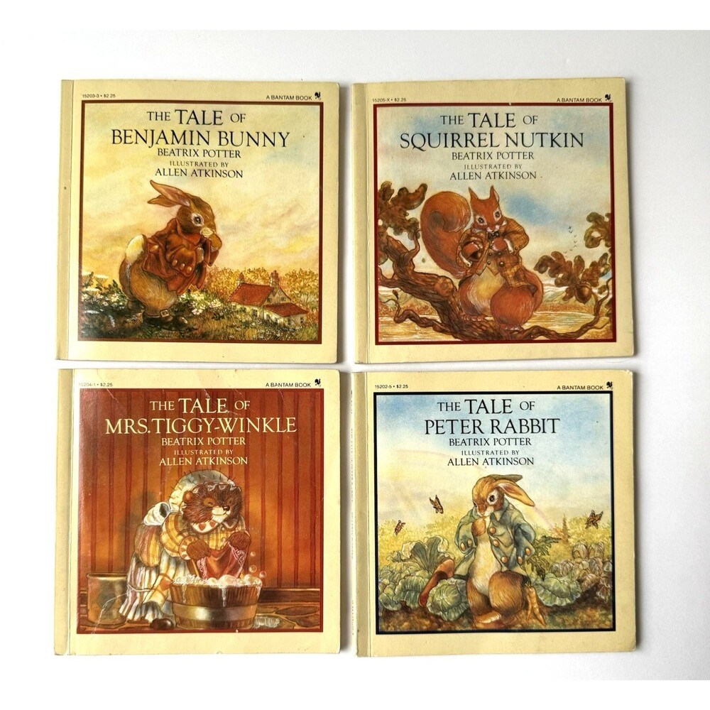 Tale of Peter Rabbit Squirrel Tiggy Winkle Benjamin Button Beatrix Potter Books